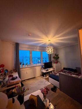 Foto - Nachmieter für 1-Raum-Wohnung ab 01.06.2026 (teilweise möbliert)