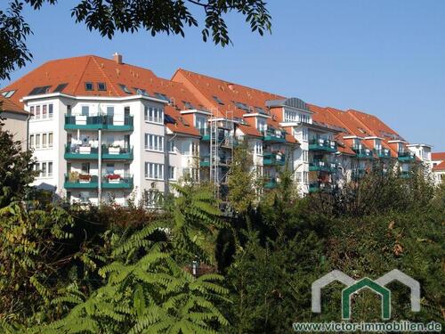 Foto - ** 1-Zimmer-Wohnung mit Einbauküche, Balkon und Tiefgaragenstellplatz **