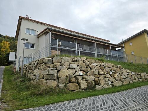 Foto - Moderne, helle 2,5-Zi. Maisonette mit Südbalkon & EBK