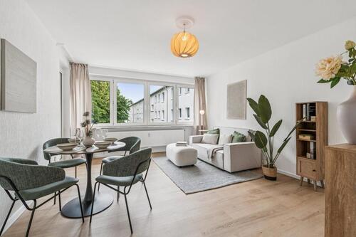Foto - Provisionsfrei: Renovierte 3-Zimmer-Wohnung am Heidbergsee