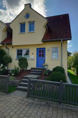 Foto - Doppelhaushälfte ideal für eine Familie
