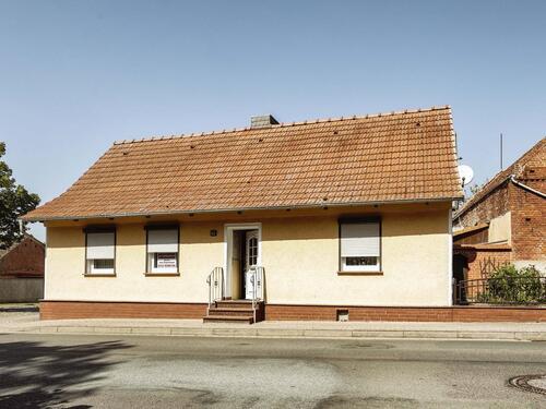 Foto - Kleines Haus in BerkauBismark - 50.000,00&nbsp;EUR Kaufpreis, ca.&nbsp; 80,00&nbsp;m&sup2;