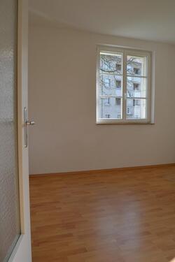 Foto - 2 Raum Wohnung in Probstheida+Tageslichtbad mit Wanne & Balkon