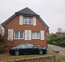 Baugrundstück mit Bestandsgebäude (Wasserschaden) - Pinneberg