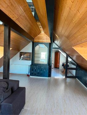 Foto - 2 Zimmer Dachgeschoßwohnung zur Miete in Lollar