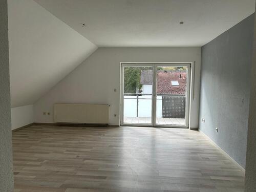 Foto - 2 Zimmer Dachgeschoßwohnung zum Kaufen in Rödermark