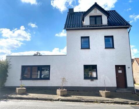 Foto - Einfamilienhaus - 620.000,00 EUR Kaufpreis, ca.  176,00 m²