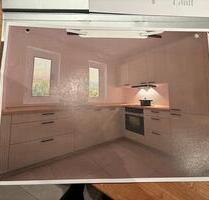 Helle 3 Zimmer Wohnung mit neuer Küche in Traunreut
