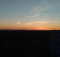 3 Zimmer Blick auf FFM Skyline, Taunus und Odenwald vollsaniert - Dreieich