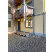 3 Zimmer Wohnung mit Terrasse u. Stellplatz - Elxleben