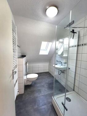 Foto - 2.5 Zimmer Dachgeschoßwohnung zur Miete in Saarbrücken