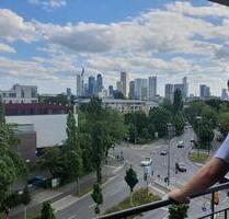 4-Zimmer-Wohnung mit Skylineblick & Loggia im Frankfurter Westend - Frankfurt am Main Westend Nord