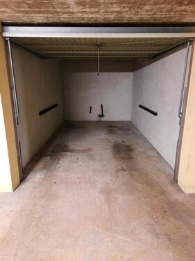 Foto - Garage Aarberg - 80,00&nbsp;EUR Miete,