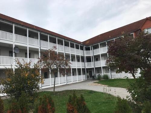 Foto - wunderschöne große 2-R-Wg. mit Balkon am Ortsrand