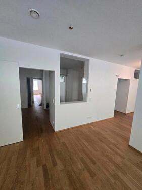Foto - 2.5 Zimmer Erdgeschoßwohnung in München