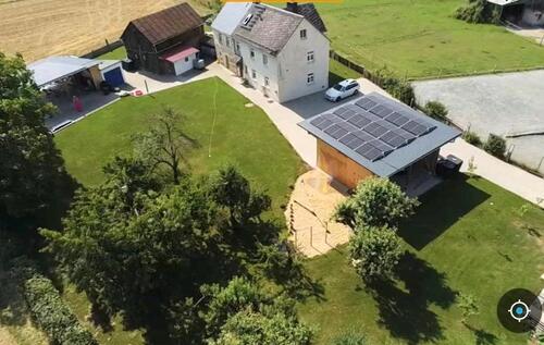 Foto - Renoviertes Einfamilienhaus mit kinderfreundlichen Garten