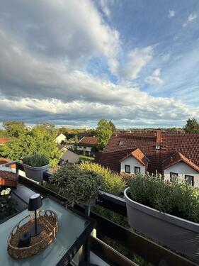 Foto - Vermietete 2-Zi.-Wohnung, 60 m², Balkon + Stellplatz, WO-Hochheim