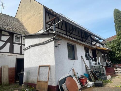 Foto - Haus verkaufen - 59.000,00 EUR Kaufpreis, ca.  200,00 m²