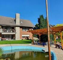 Haus mit Einliegerwohnung - 300.000,00&nbsp;EUR Kaufpreis, ca.&nbsp; 360,00&nbsp;m&sup2; in Salzgitter (PLZ: 38229) Ortschaft Nord