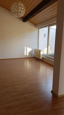 Foto - 3 Zimmer Dachgeschoßwohnung zur Miete in Saarbrücken