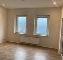 Modernisierte Erdgeschosswohnung mit 2 Zimmern – Erstbezug - Mülheim an der Ruhr Mellinghofen