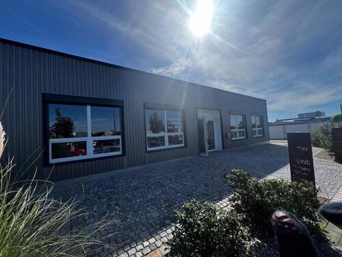 Foto - Top-Lage 133qm Showroom mit zusätzlicher Lagerfläche zu vermieten