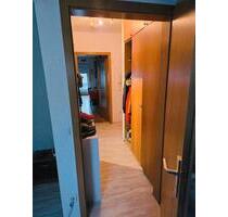 2 Zi WHG im 1. OG mit Balkon und TG-Stellplatz zu verkaufen - Weiden in der Oberpfalz