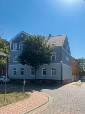 Foto - Frisch renovierte 3-Raum-Dachgeschoss Wohnung, ruhige Lage - 300€