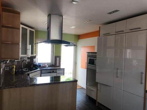 Foto - 9 Zimmer Mehrfamilienhaus, Wohnhaus in Niddatal