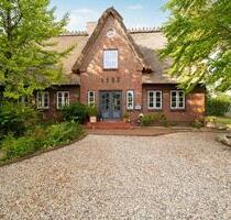 Landhaus mit Platz für Familie, Schafe und andere Hobbys - Glücksburg (Ostsee)