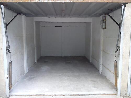 Foto - Garage - Salzburger Straße - 120,00 EUR Miete,