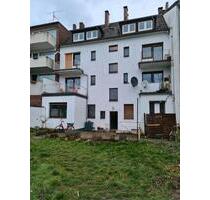 Mehrfamilienhaus 5 Wohnungen 2 Geschäfte - Duisburg Essenberg