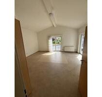 Barrierefreie Wohnung mit Loggia zu vermieten - Allmersbach im Tal