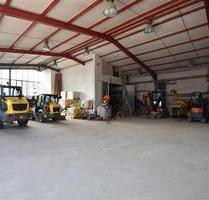 Kaarst! Halle Werkstatt mit 2 Büros und Lagerfläche zu vermieten