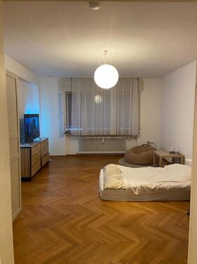 Foto - Großes WG-Zimmer in zentraler & ruhiger Lage (Mädels-WG)