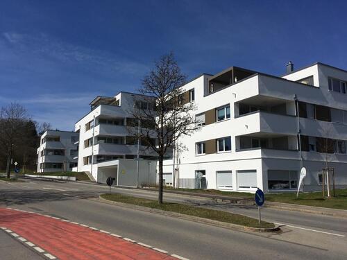Foto - Moderner Tiefgaragenstellplatz (TG) in RV - Oberzell