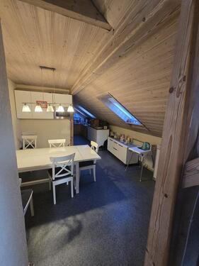 Foto - 4.5 Zimmer Dachgeschoßwohnung zur Miete in Bidingen