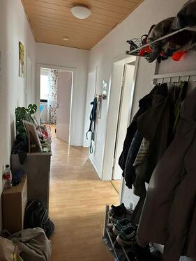 Foto - 3 Zimmer Wohnung, 81 qm - 470,00 EUR Kaltmiete,
