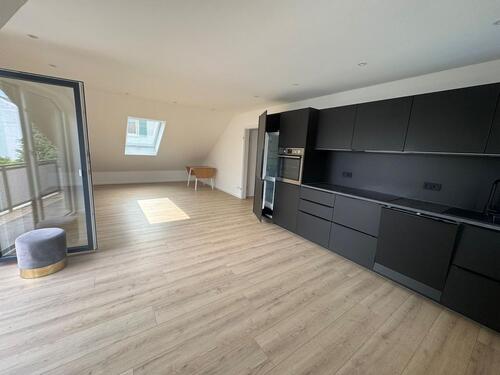 Foto - Dachgeschoßwohnung in Ober-Mörlen zur Miete