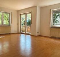 2-Zimmer-Wohnung - Balkon und Stellplatz - Wetter (Hessen)