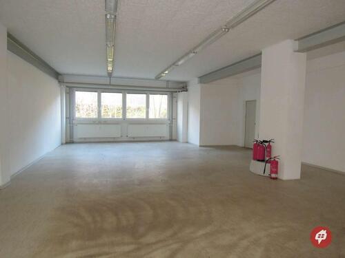 Foto - Werkstatt mit Rampe in Kronsburg Wellsee