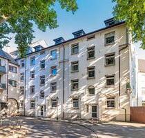 Frisch sanierte Dachgeschosswohnung in Derendorf - Düsseldorf