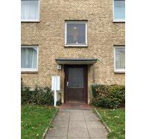 Helle 4-Zimmer-Wohnung mit Balkon, Tageslichtbad und Keller - Itzehoe