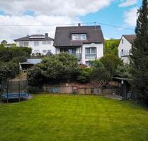 Einfamilienhaus in guter Lage auf 1765m Parkgrundstück mit Bach - Neuwied Feldkirchen