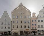 Foto - 2,5-Zimmer-Wohnung – zentral & ruhig – kernsaniert, Küche inkl.