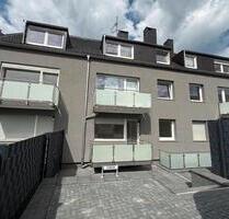 Kernsanierte 1 Zimmer Wohnung mit Balkon in Duisburg Meiderich