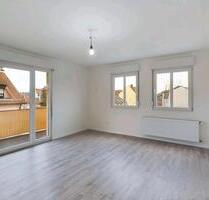 3er - WG in Fürth|Möblierte Wohnung in zentraler Lage mit Balkon