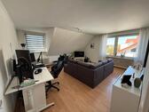 Foto - Helle 2 Zimmer + Küche + Bad - 530,00&nbsp;EUR Kaltmiete, ca.&nbsp; 72,00&nbsp;m&sup2;