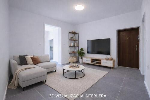 Foto - Pula, Zentrum - Wohnung mit Garten, 300 zum Meer - verkauf!