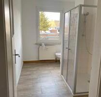 Schöne neurenovierte 3Zi EG Wohnung in Groitzsch - Meßstetten